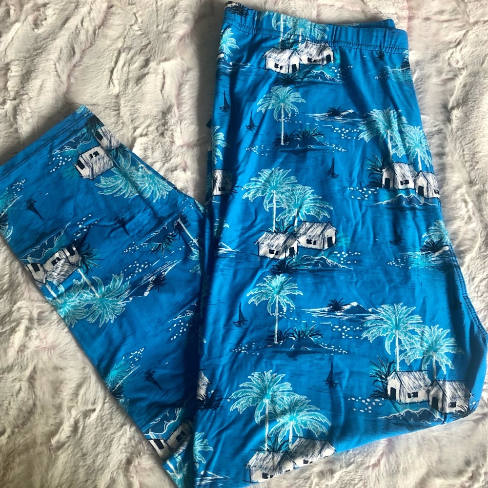 Plus size capris